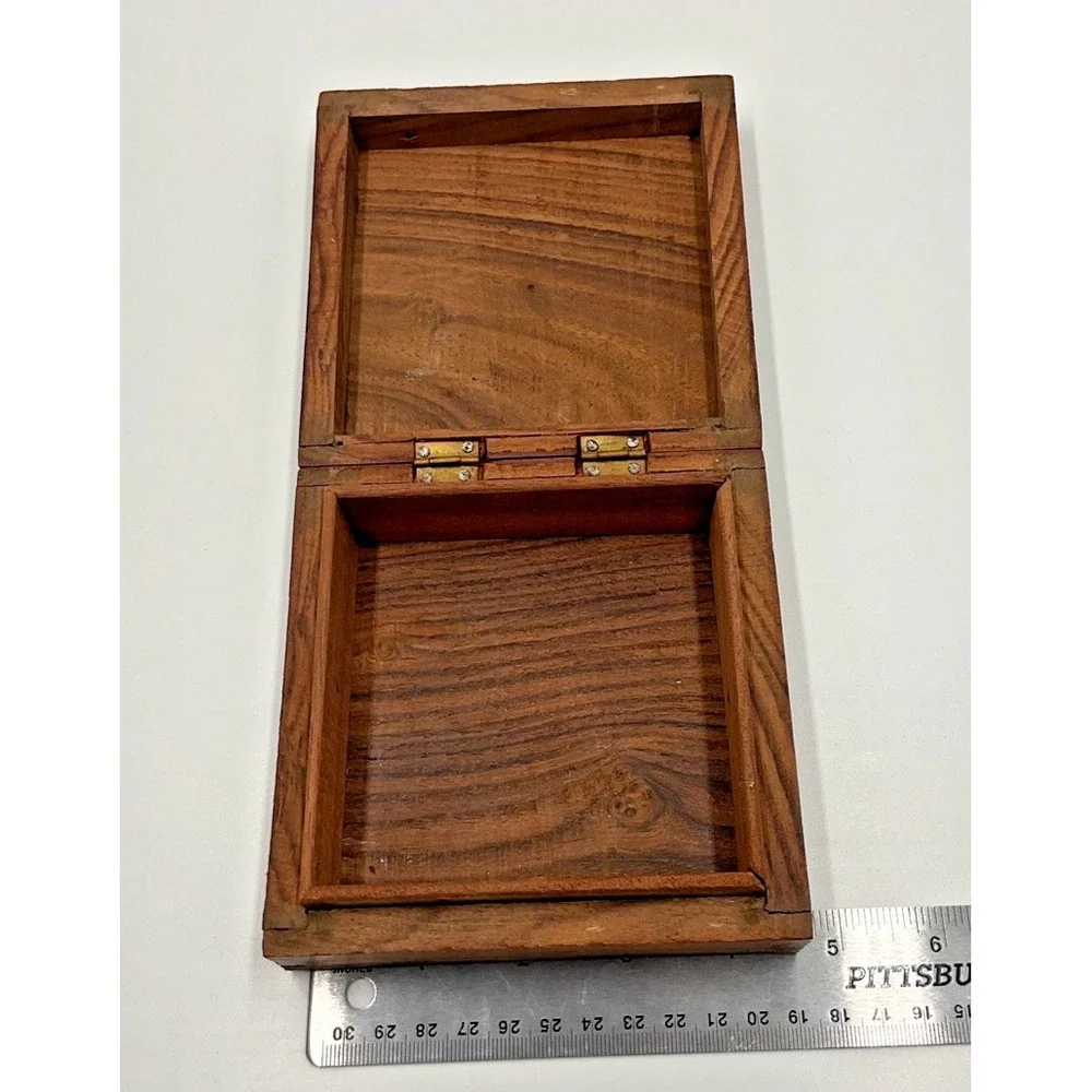Vintage Hand Carved Wood‎ Jewelry Box Floral Design 4